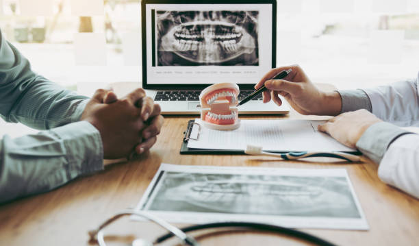 Best Emergency Dental Extractions in Wfield, IN